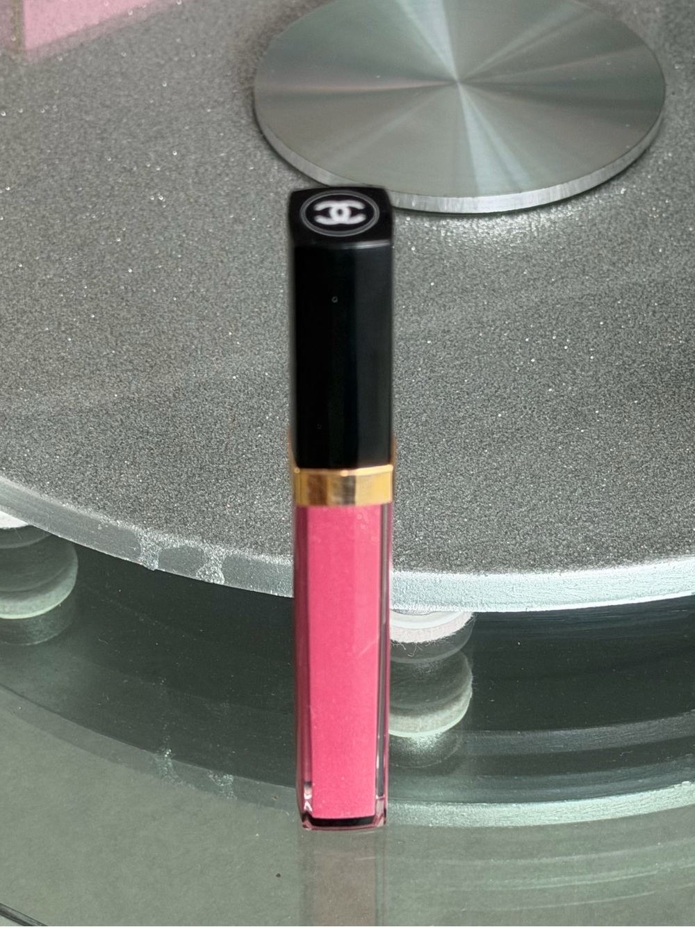 CHANEL Rouge Coco Hydra Gloss in 446 Shimmering Pink High Shine New, no box
